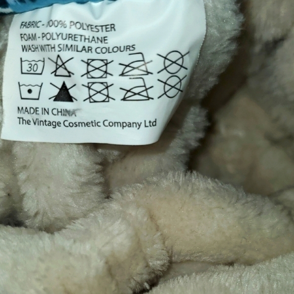 Cream Fuzzy Headband with Bow - Picture 3 of 5